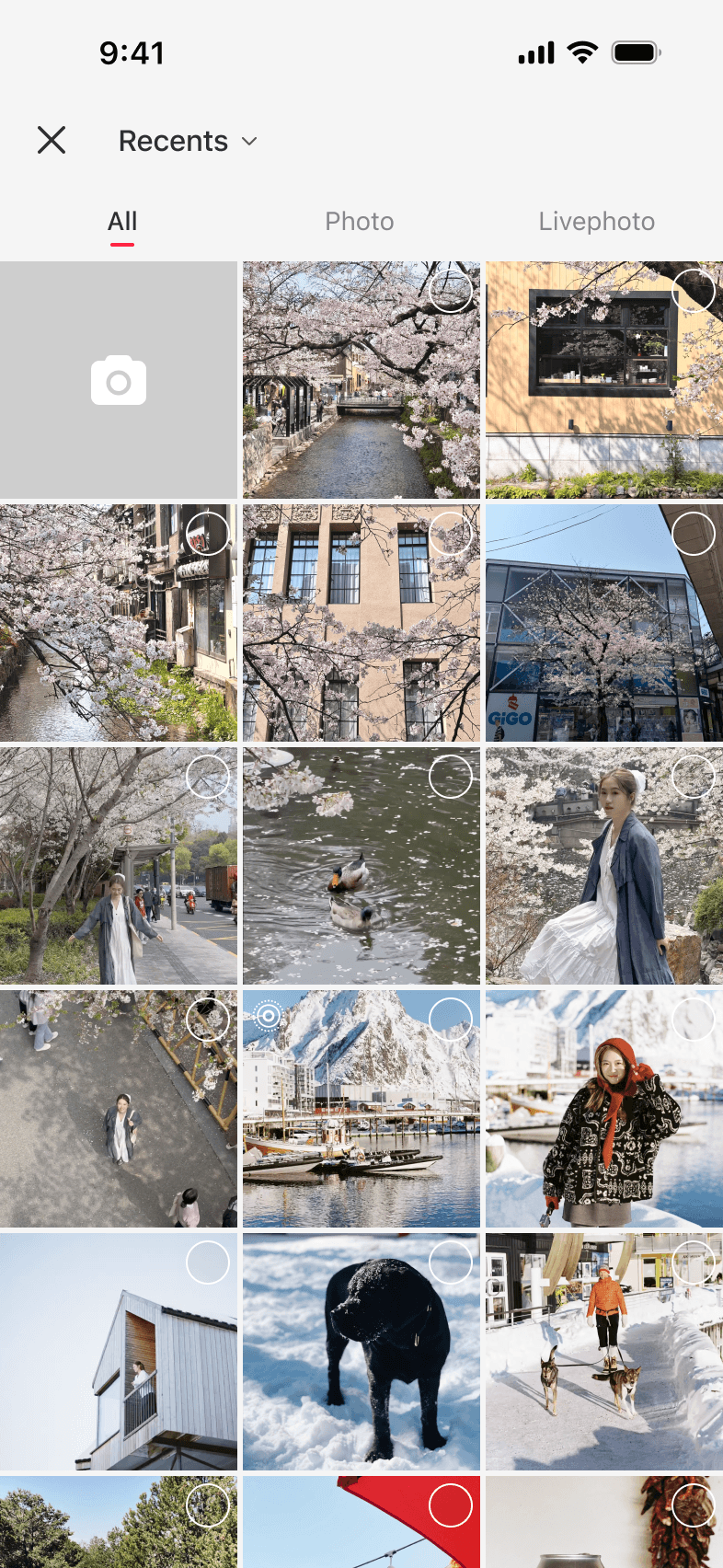 Before state of multi-image picker with default multi-select enabled